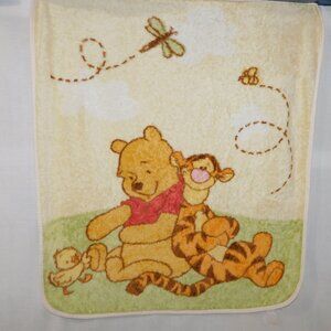 VTG Winnie the Pooh Tigger Duck Yellow Fleece Baby  Blanket 35" x 40" **READ